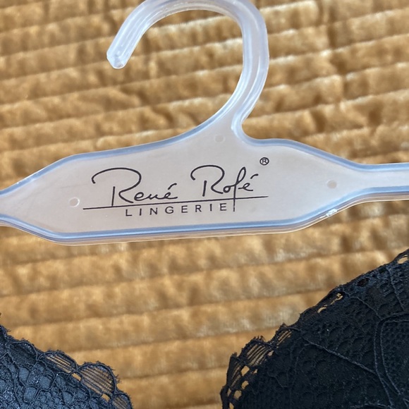 Set of 3 NWOT Lace Padded under wire Bra size 36C - Picture 6 of 6